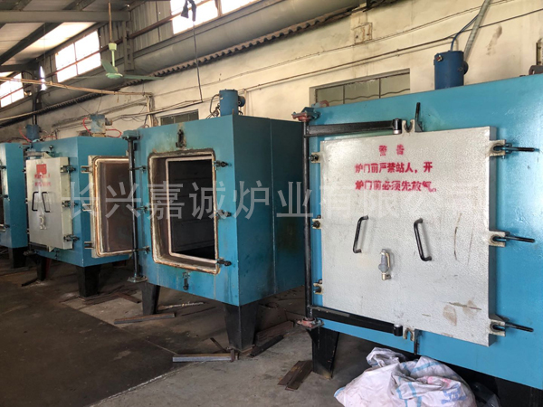 ��ʽ�t�R���t��ȫ����Ҏ(gu��)�̼���������